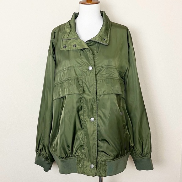 Free People We The Free Here Right Now Green Bomber Jacket - Picture 4 of 15